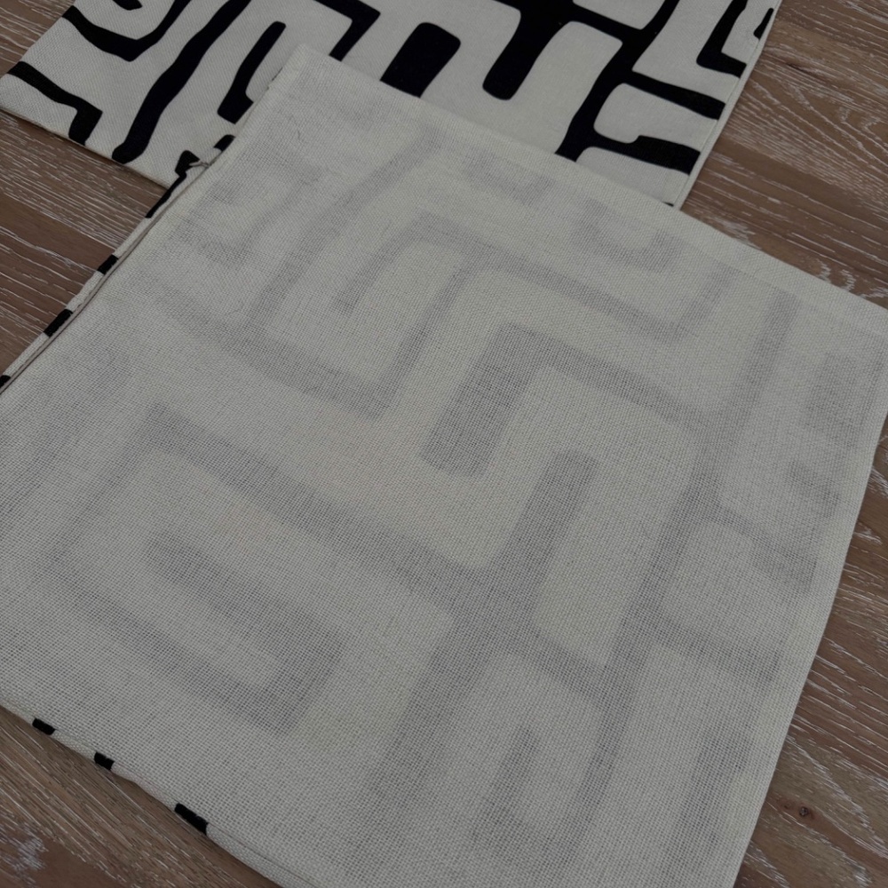 Set of 2 Geometric Throw Pillow Covers 18x18 Linen with Zipper - Picture 4 of 8